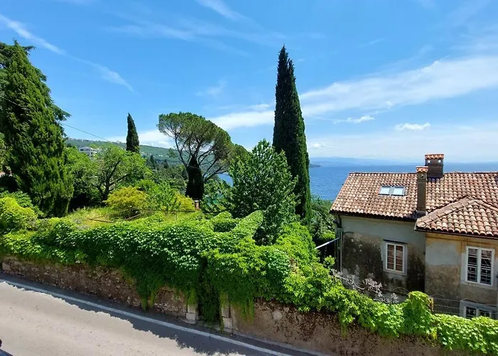 Paulina Apartman Abbázia